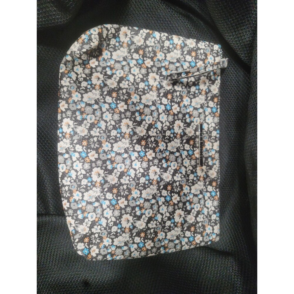 Steve Madden Floral Cosmetic Bag Beauty And Makeup Double Zipper